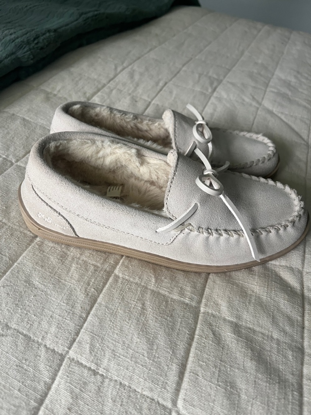 My Slippers Moccasins.Beach Beige. Memory foam.